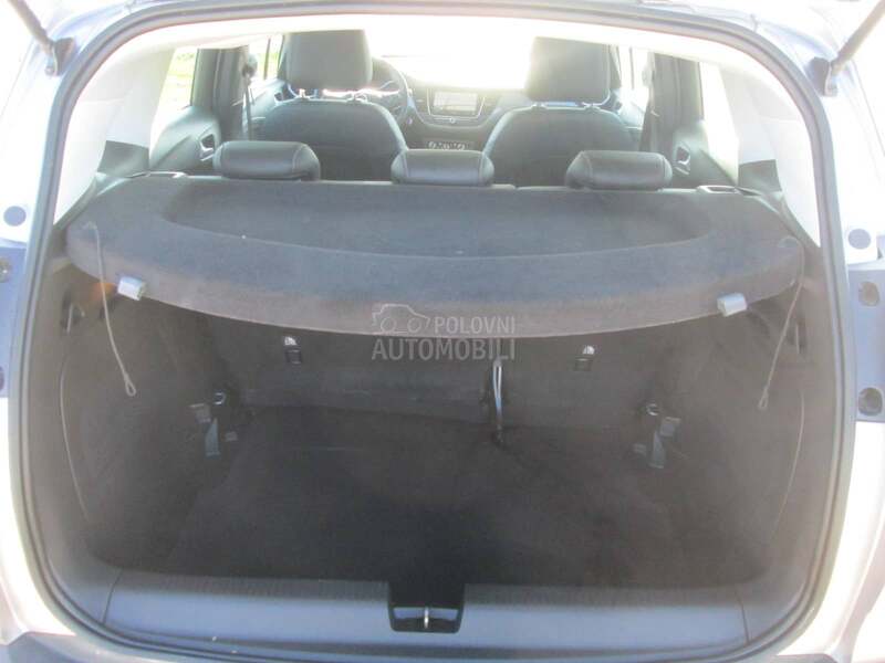 Opel Crossland X  1.5 d Elegance at6