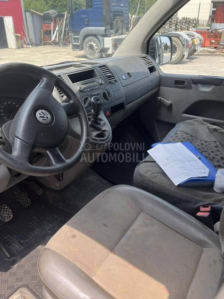 Volkswagen Transporter 