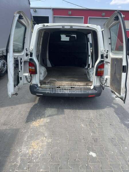 Volkswagen Transporter 