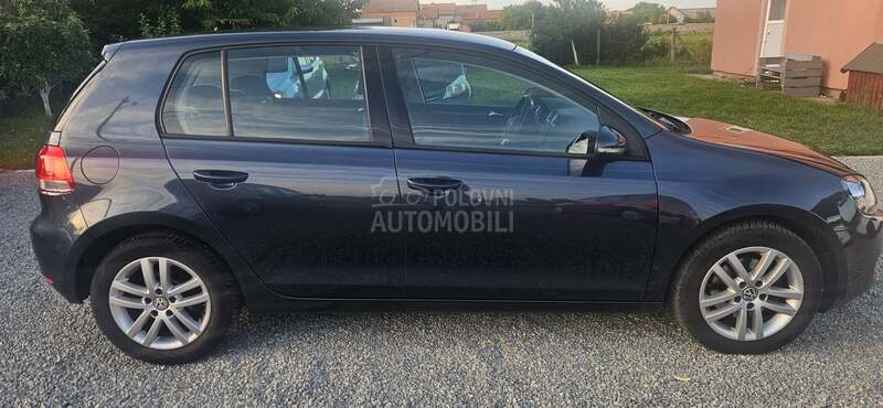 Volkswagen Golf 6 1.4TSiI/ SE.R.KNJIG
