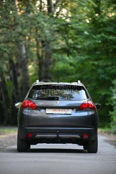 Peugeot 2008 ALLURE