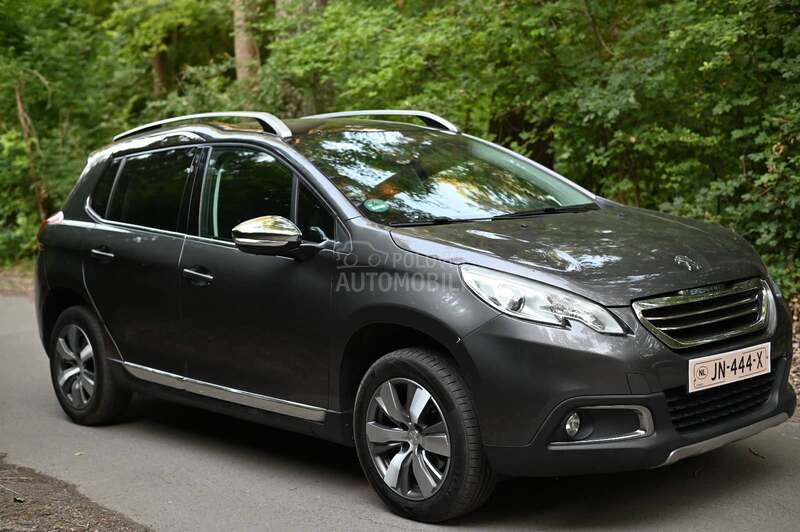 Peugeot 2008 ALLURE