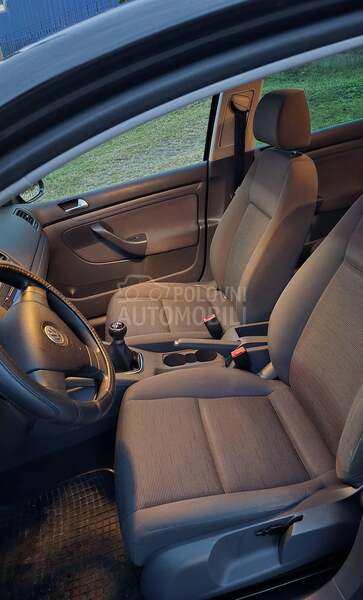 Volkswagen Golf 5 