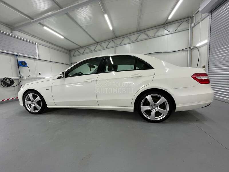 Mercedes Benz E 200 Cdi