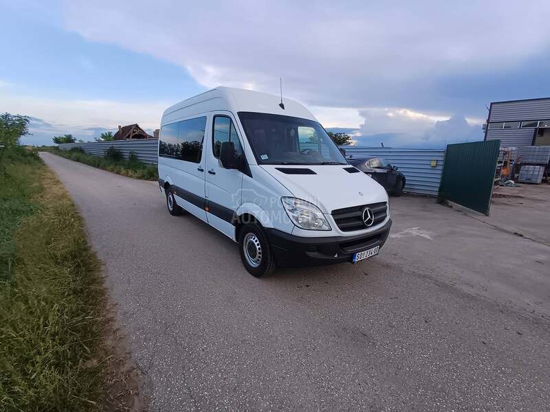 Mercedes Benz Sprinter 