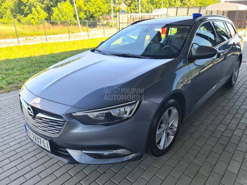 Opel Insignia 1,6 disel eco sport