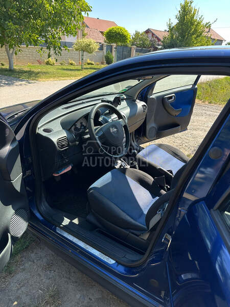 Opel Corsa C 1.2 twinport
