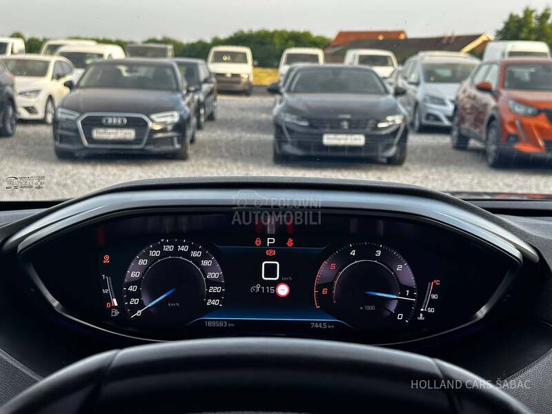 Peugeot 3008 1.5 HDI