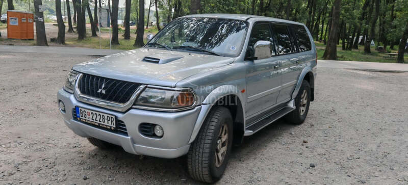 Mitsubishi Pajero Sport 2.5