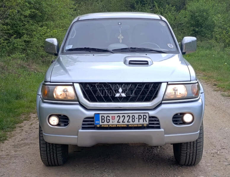 Mitsubishi Pajero Sport 2.5