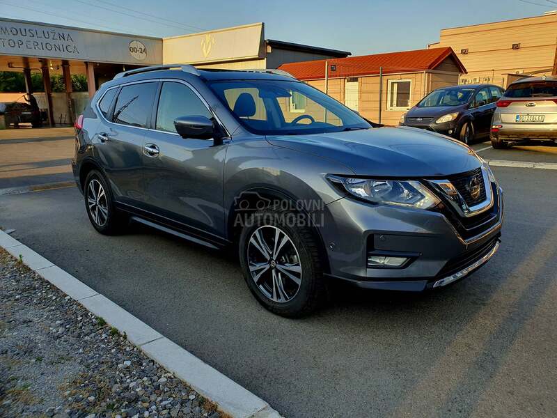 Nissan X-Trail 7 seats