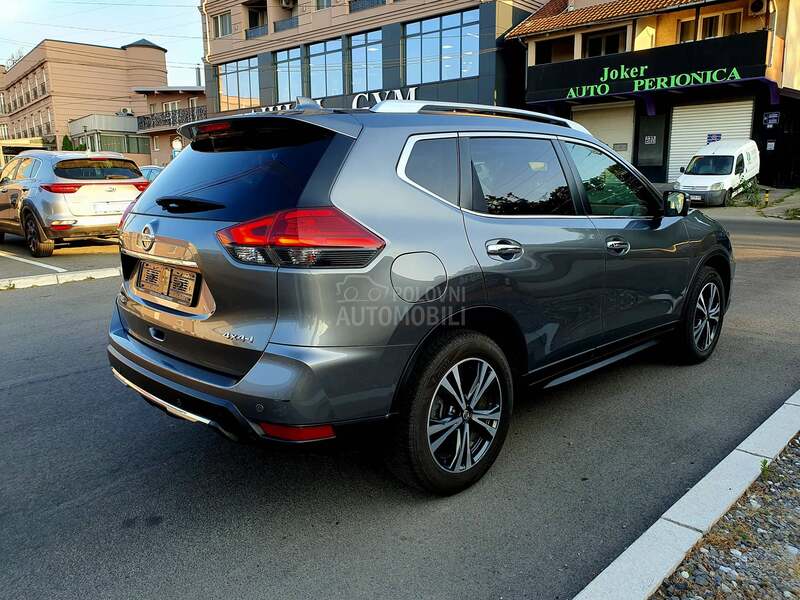 Nissan X-Trail 7 seats