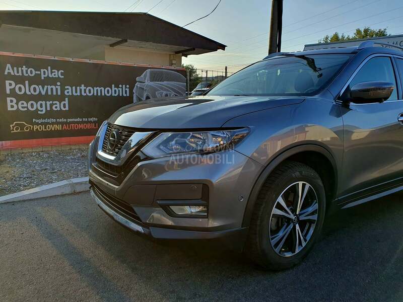 Nissan X-Trail 7 seats