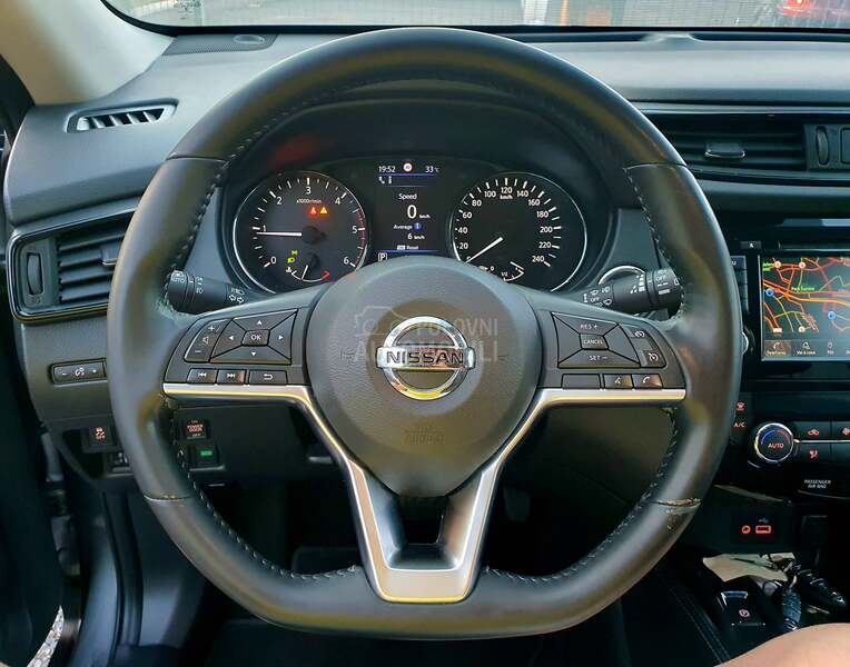 Nissan X-Trail 7 seats