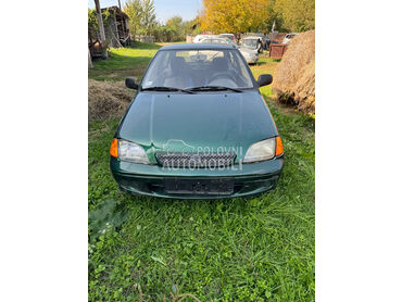 Suzuki Swift 2000. god. -  kompletan auto u delovima