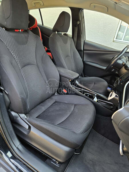 Toyota Prius 1.8 Hybrid