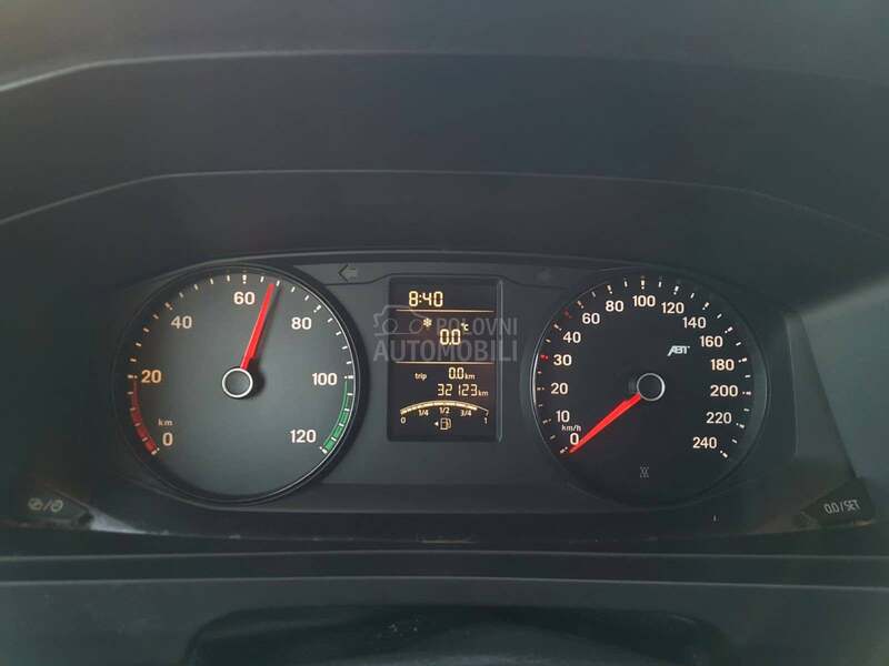 Volkswagen Transporter T6 ALKO Maxi Koffer