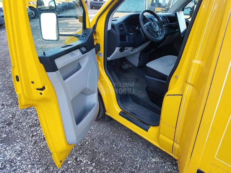 Volkswagen Transporter T6 ALKO Maxi Koffer