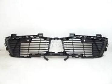 Maksa prednjeg branika donja za Peugeot 2008 od 2023. do 2025. god.