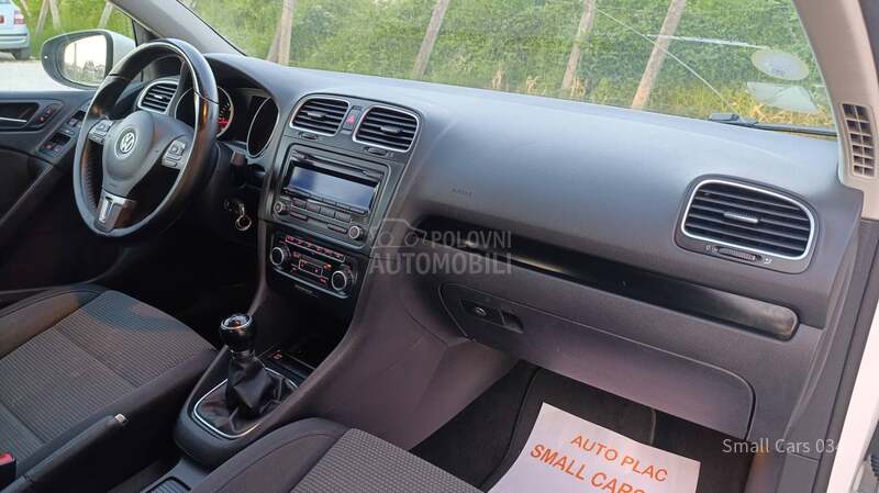 Volkswagen Golf 6 1.6 TDI TRENDLINE