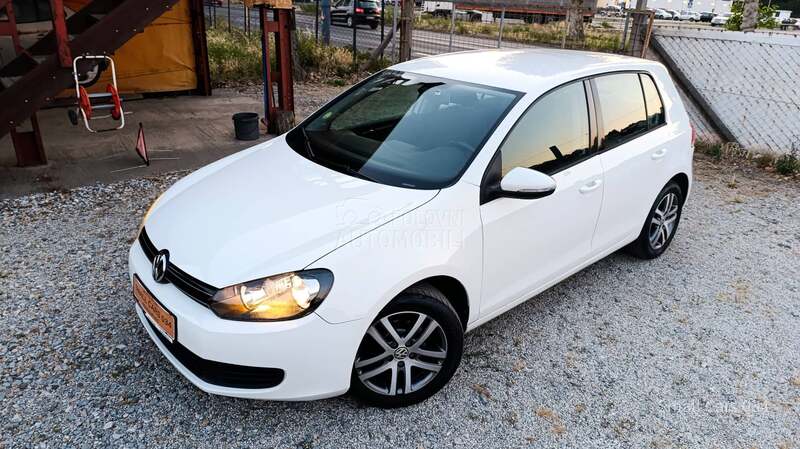 Volkswagen Golf 6 1.6 TDI TRENDLINE