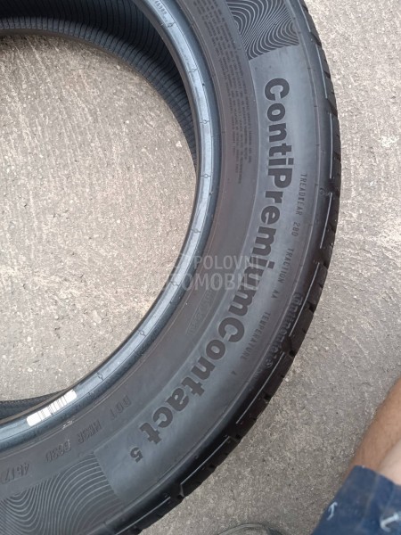 Continental 215/55 R17 Letnja