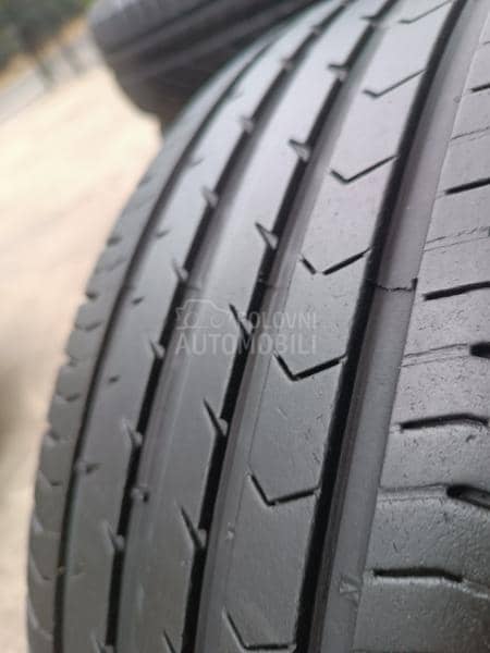 Continental 215/55 R17 Letnja
