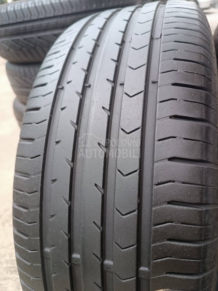 Continental 215/55 R17 Letnja