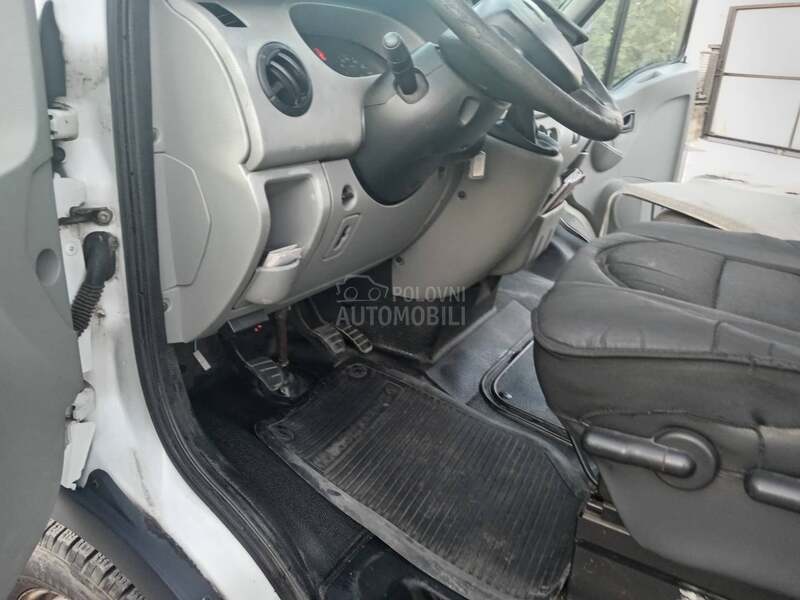 Renault Master 2.5 DCI
