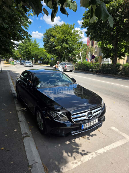 Mercedes Benz E 220 