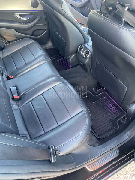 Mercedes Benz E 220 