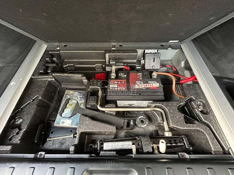 BMW X3 KOŽA/NAVl/ORIG.K.M