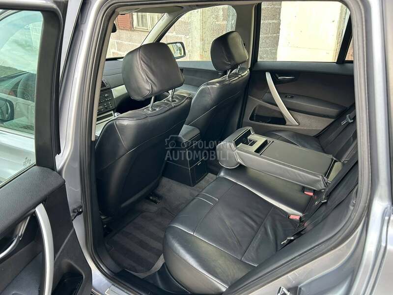 BMW X3 KOŽA/NAVl/ORIG.K.M