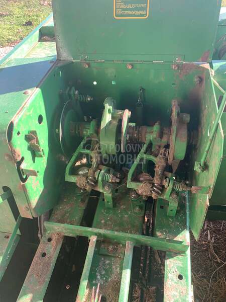John Deere 349