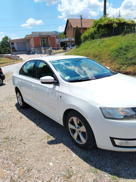 Škoda Rapid 
