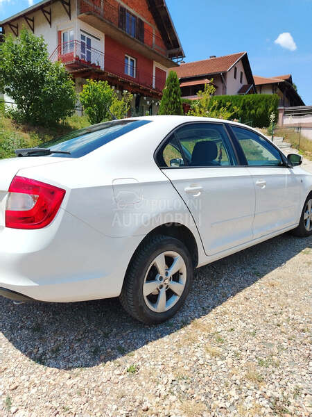Škoda Rapid 