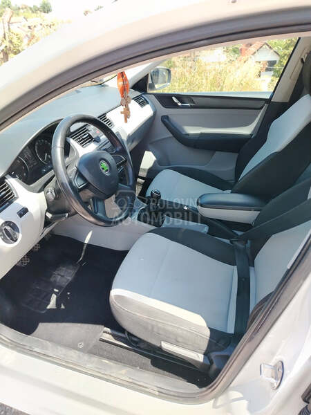 Škoda Rapid 