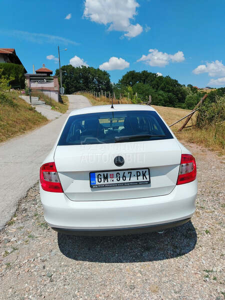Škoda Rapid 