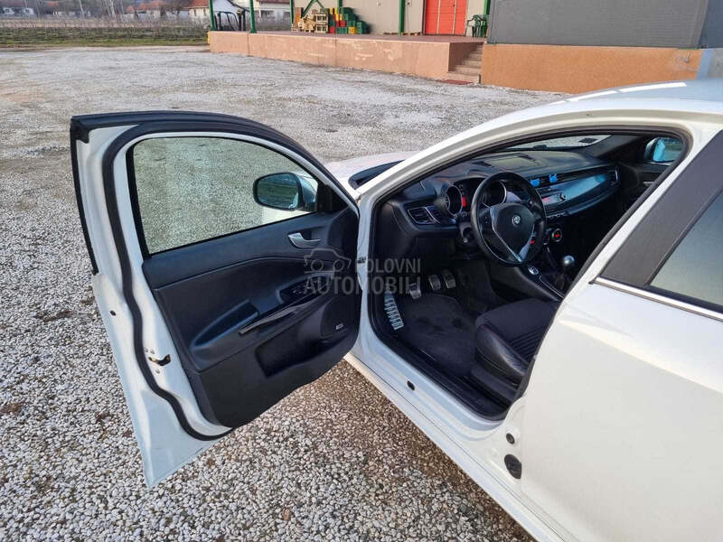 Alfa Romeo Giulietta 1750 TBi Qv