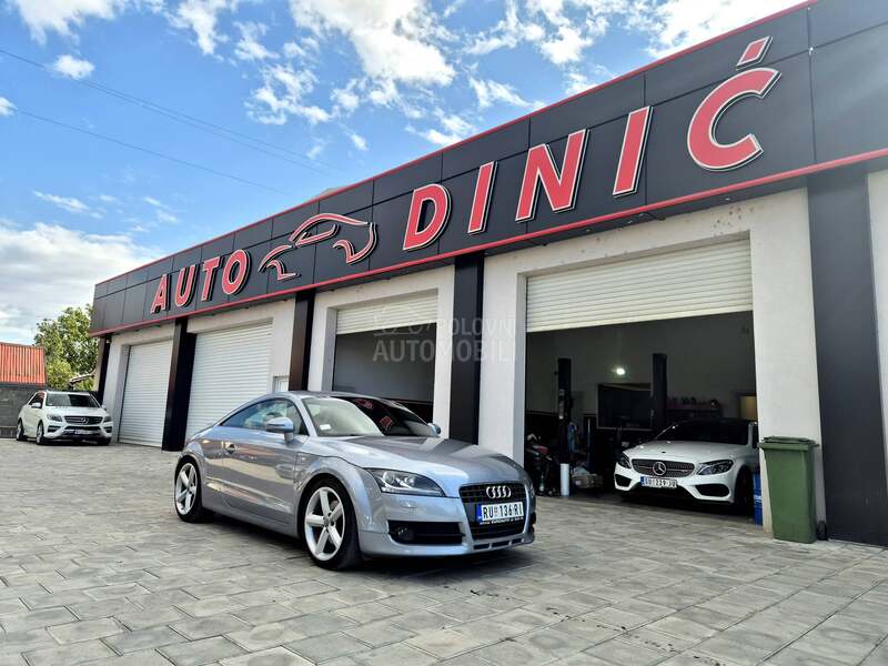 Audi TT 2.0 T S-LINE