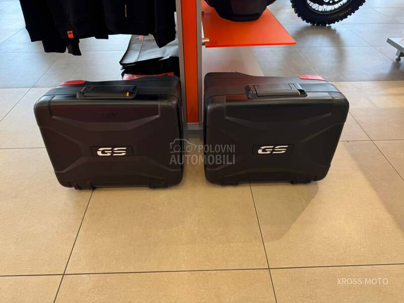 BMW R 1250 GS TRIPLE BLACK