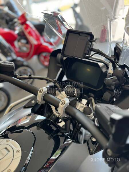 BMW R 1250 GS TRIPLE BLACK