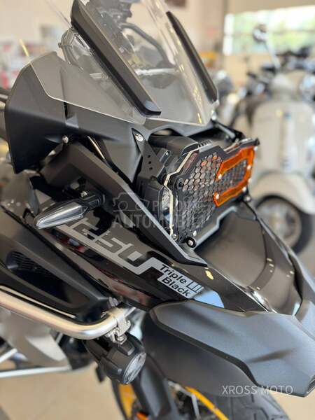 BMW R 1250 GS TRIPLE BLACK