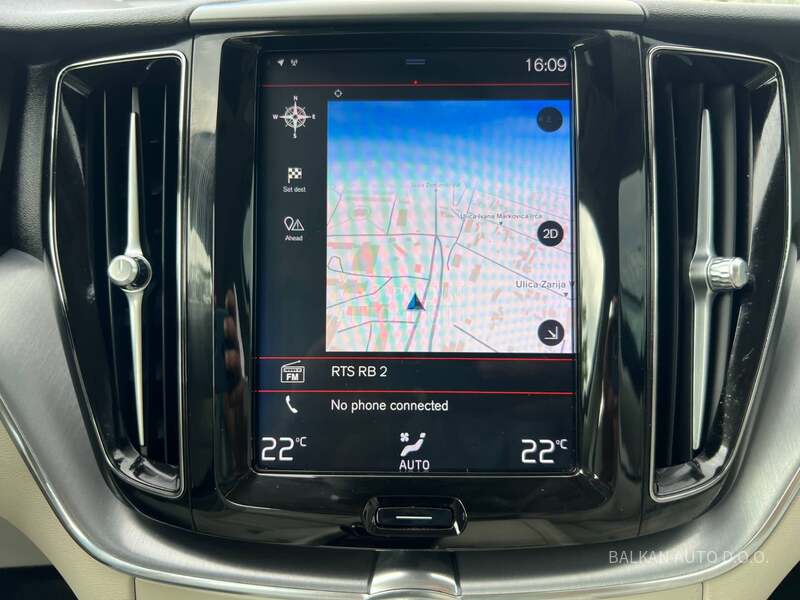Volvo XC60 2.0D/NAV/LED/AUT/KAM