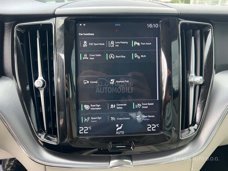 Volvo XC60 2.0D/NAV/LED/AUT/KAM