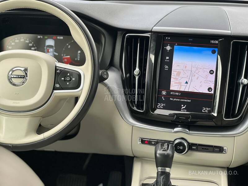 Volvo XC60 2.0D/NAV/LED/AUT/KAM