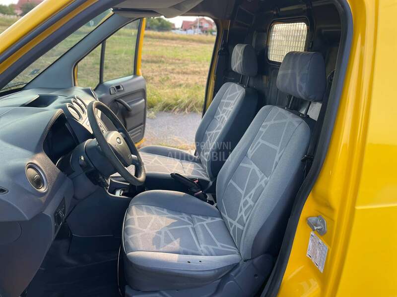Ford Transit Connect 1.8 tdci IZUZETAN