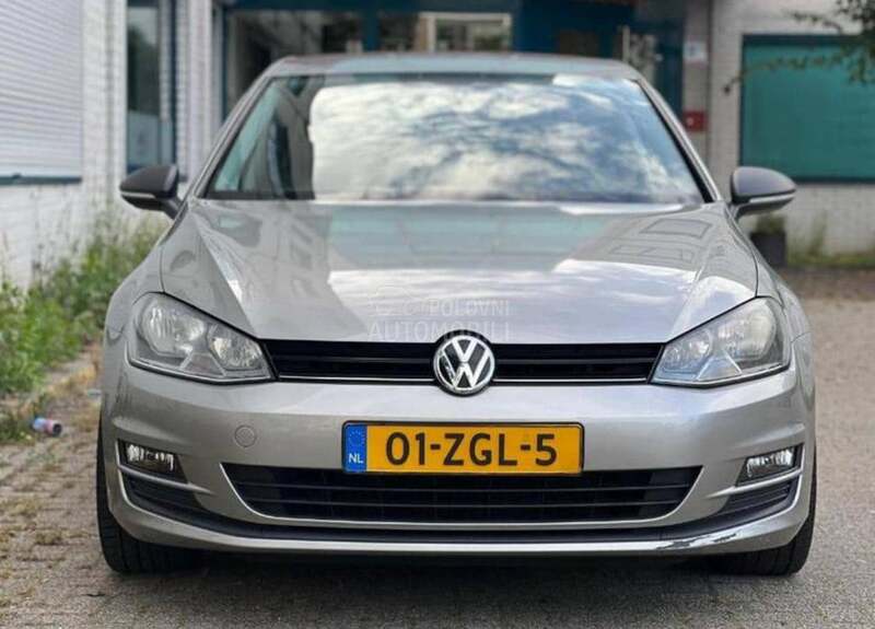 Volkswagen Golf 7 1.2 TSI Trendline