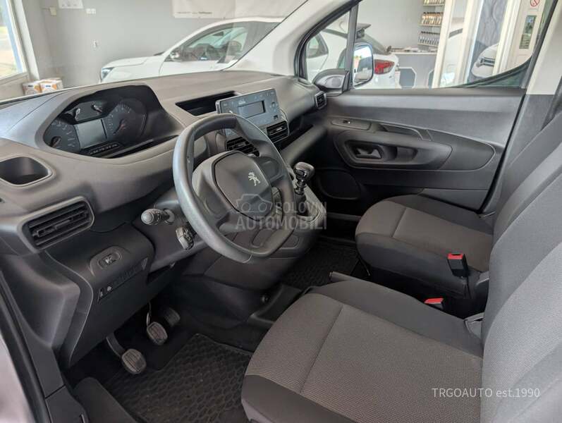 Peugeot Rifter Garan 12 mes.