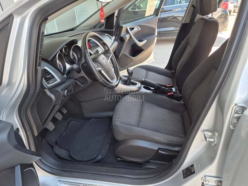 Opel Astra J 1.7 CDTI